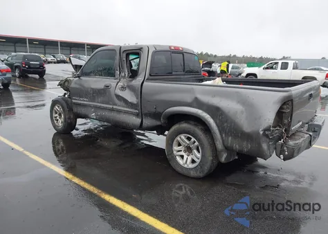 2003 Toyota Tundra Ltd V8 z USA, uszkodzony, nr VIN 5TBRT38193S415647